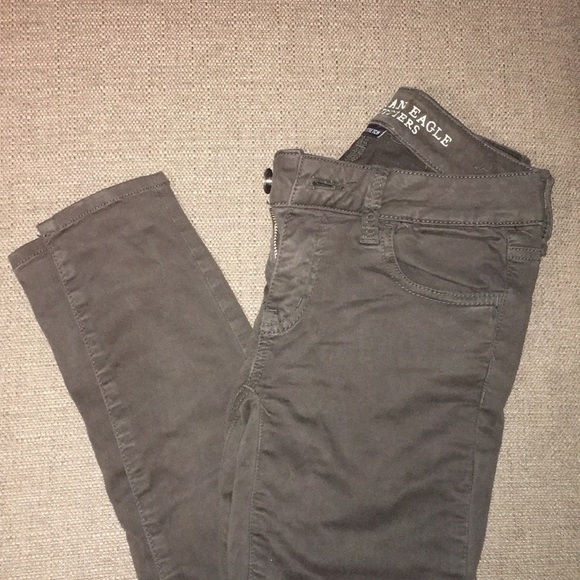 4 pairs American Eagle jeans - Bundle/Individual - Picture 2 of 5